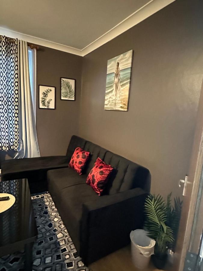 Beautiful Studio Apartment No4 Forest Road 런던 외부 사진
